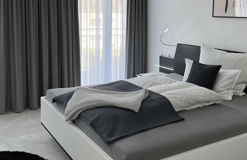 Balingen Appartement | Modern apartment/holiday apartment near the city for 2 pers.