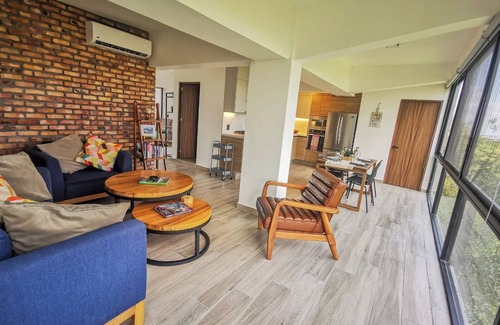Guadalajara Copropriété | Modern apartment in an iconic building w/amazing views! / Downtown Guadalajara.