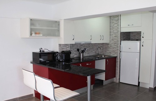 Sant Salvador Appartement | APPARTEMENT MODERNE EN 1ÈRE LIGNE MER AVEC VUE MER ET MONTAGNE