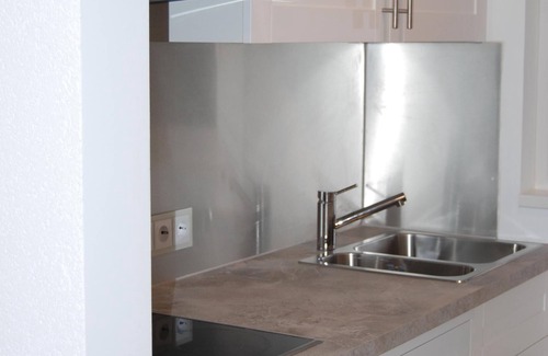 Kongen Appartement | Appartement d'affaires moderne à Köngen avec de bonnes liaisons de transport et une salle de sport