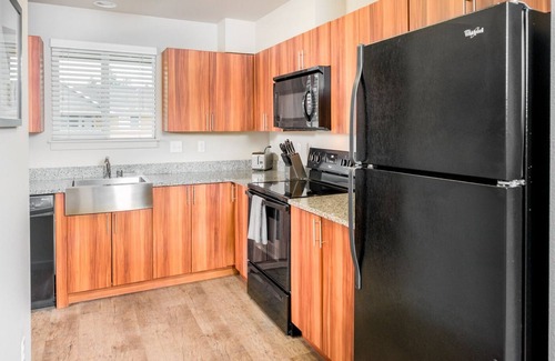 Vancouver Appartement | Modern Apartment in Prime Location (ID4516)