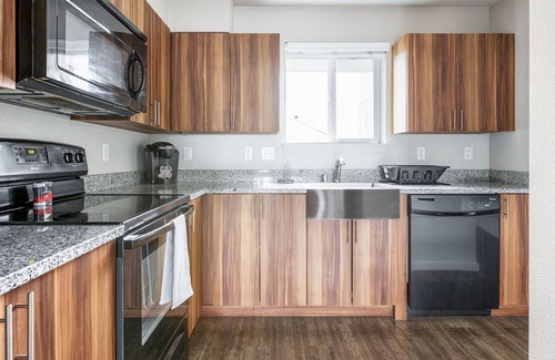 Vancouver Appartement | Modern Apartment in Prime Location (ID4517)