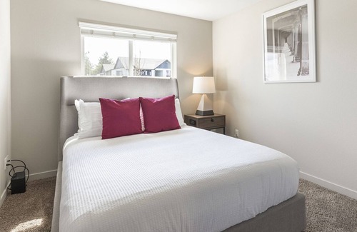 Vancouver Appartement | Modern Apartment in Prime Location (ID7205X60)