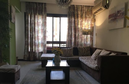 Nasr City Appartement | Appartement moderne au coeur de la ville du Caire et à proximité du centre commercial City Stars