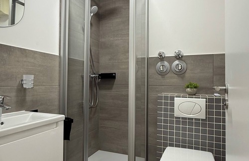 Ronsdorf Appartement | Modern apartment incl. parking space
