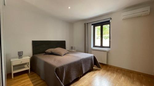 Quarante Maison | Modern apartment large terrace and beautiful view
