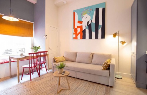 Scheveningen Badplaats Appartement | Modern apartment near Scheveningen beach