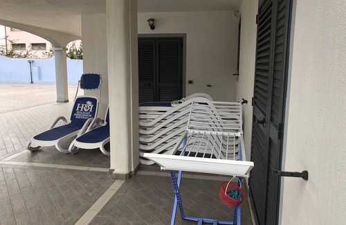 Orosei Appartement | Appartement moderne près de la mer avec piscine à Orosei