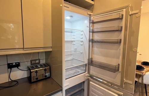 George Green Appartement | Modern apartment Near Windsor, Heathrow airport, on motorway (M4) and slough.