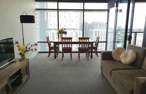 Sydney Olympic Park Appartement | Modern apartment+office w Parking @ Olympic Park