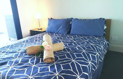 Sydney Olympic Park Appartement | Modern apartment+office w Parking @ Olympic Park