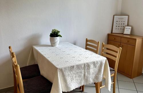 Lirstal Appartement | Modern apartment with 2 bathrooms in Lirstal