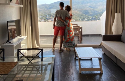 Cadaques Station Balnéaire | Modern apartment with views of the bay of Cadaqués