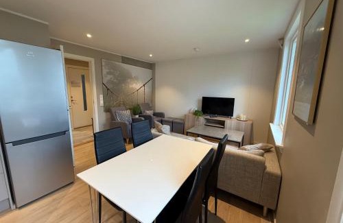Arstad Appartement | Modern apartment with free parking