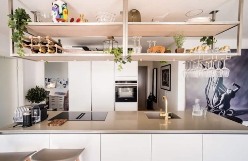 Nacka Appartement | Modern apartment with large terrace and outdoor spa