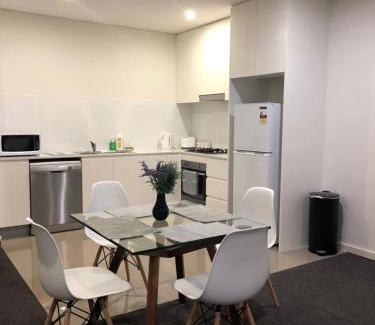 Liverpool Appartement | Modern APT in Liverpool CBD