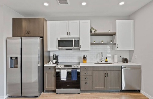 Baker Appartement | Modern Apt Near Denver Health
