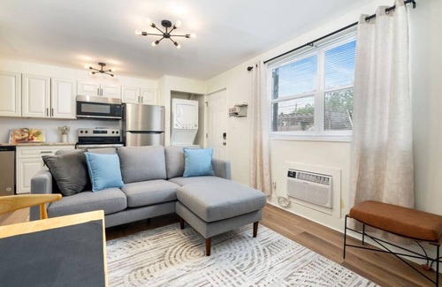 Downtown Columbus Appartement | Modern Apt | Parking | Near German Village + Dtwn