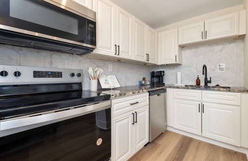 Downtown Columbus Appartement | Modern Apt | Parking | Near German Village + Dtwn