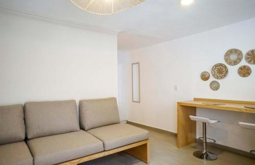 La Cruz Appartement | Modern Apt with Workspace in Central Queretaro