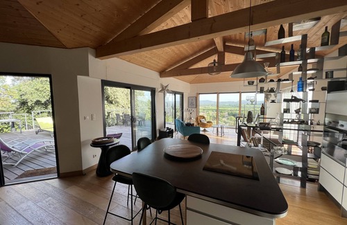 Corconne Maison | Maison d'architecte en bois écologique moderne.