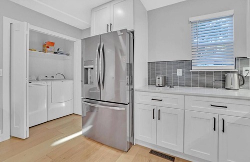 Scenic Heights Maison | Modern Arvada Duplex | Close to Denver & Old Town