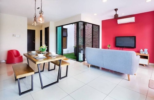 Gelang Patah Maison | ♛ Bali moderne avec canal, nature et détente