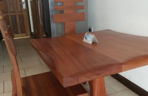 Bamburi Appartement | Studio moderne sur la plage avec climatisation et balcon
