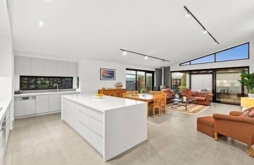Barwon Heads Maison | Modern beach style home in Barwon Heads