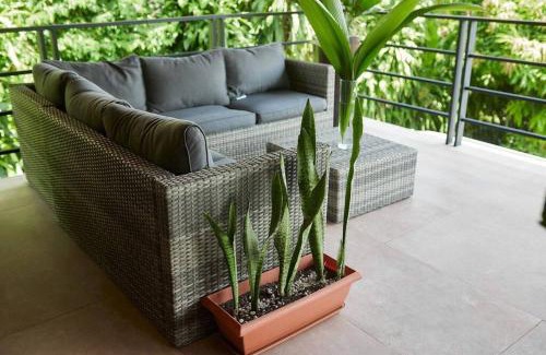 Puerto Viejo de Talamanca Appartement | Modern Beachfront Apartment with Balcony