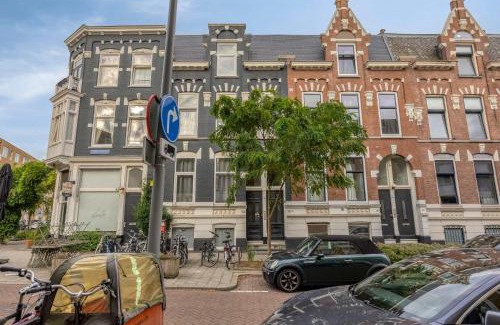 Oude Westen Appartement | Modern & Bright Apartment in Central Rotterdam