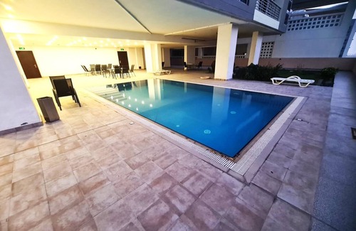 Qudaibiya Appartement | Modern building at the heart of Juffair.