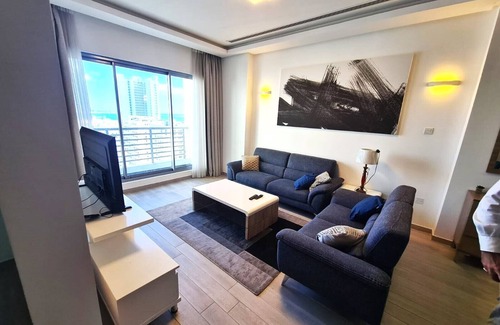 Qudaibiya Appartement | Modern building at the heart of Juffair.