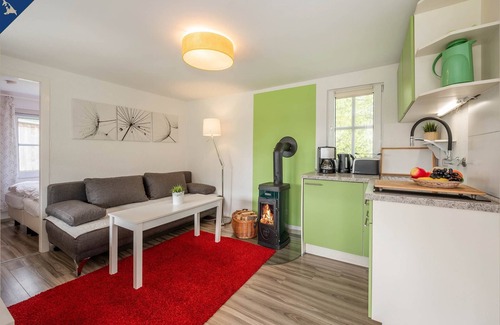 Luetow Appartement | Vacation bungalow for max. 4 persons, cottage-friendly, WLAN, fireplace