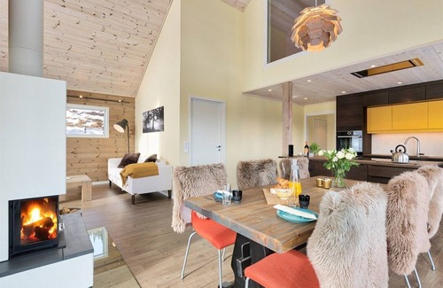 Voss Cabine | Modern cabin with fantastic view. Great hub for exploring Flåm, Voss, Hardanger