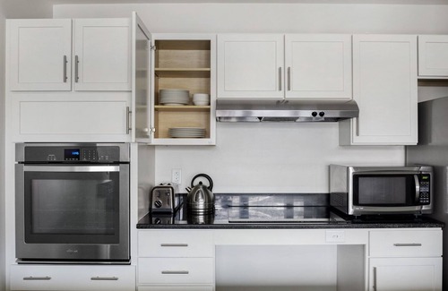 North Cambridge Appartement | Modern Cambridge 1BR w/ W/D, Private access to Linear Park by Blueground