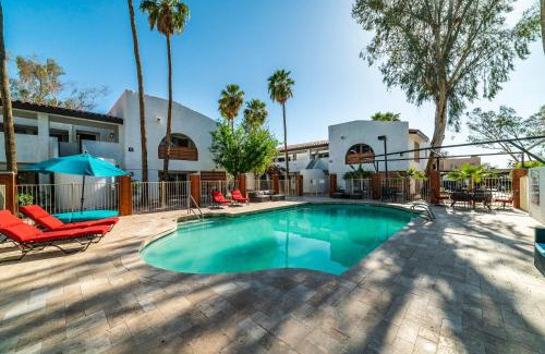 Casa Grande Maison | Modern Casa Grande Paradise heated pool condo NO PETS ALLOWED