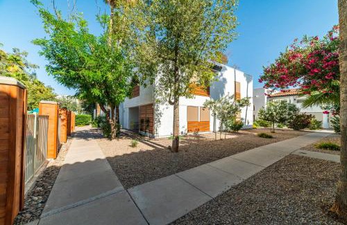 Casa Grande Maison | Modern Casa Grande Paradise heated pool condo NO PETS ALLOWED