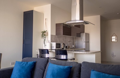 Paceville Appartement | Modern central apartment, perfect for holidays in Malta