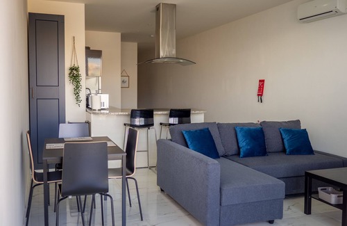Paceville Appartement | Modern central apartment, perfect for holidays in Malta