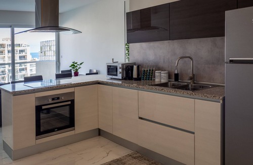 Paceville Appartement | Modern central apartment, perfect for holidays in Malta