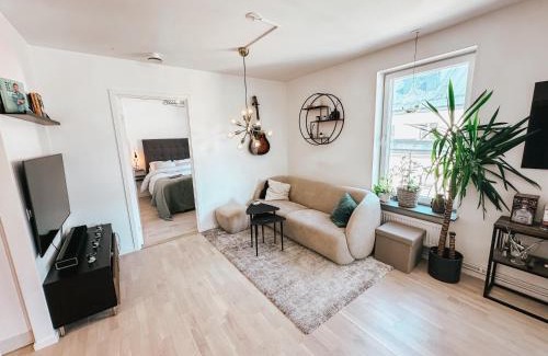 Stadshagen Appartement | Modern, Centrally located Apartment!
