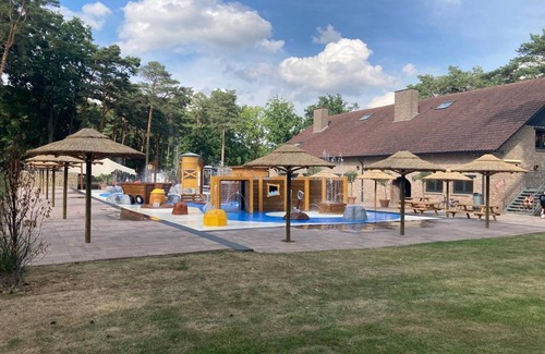 Zutendaal Chalet De Ski | Chalet moderno con aire acondicionado