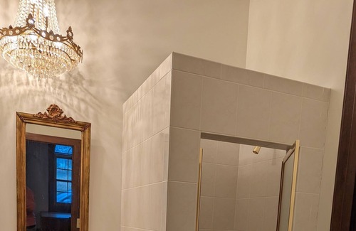 Spring Brook Maison | Modern Chateau: Pets OK, 15 min to City, Aurora, Orchard Park, Stadium GO BILLS!