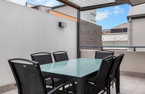 Cooks Hill Appartement | Modern City Living in the Heart of Cooks Hill