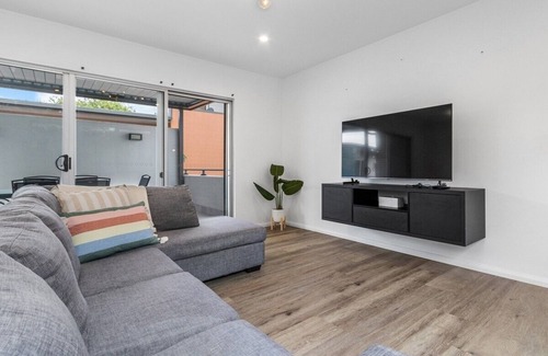 Cooks Hill Appartement | Modern City Living in the Heart of Cooks Hill