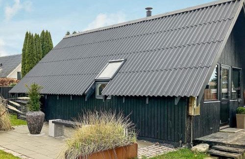 Karrebksminde Maison | Modern Coastal Retreat in Eno-By Traum