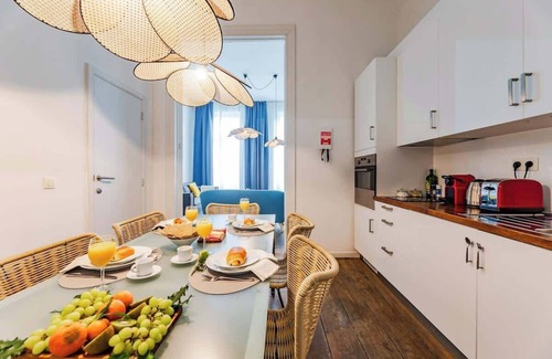Lower Town Appartement | Modern Comfort by Grand Place