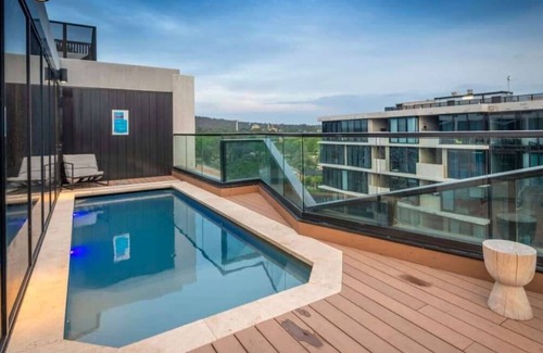 Reid Appartement | Modern Comfort in Heart of City-CBD, Pool, Central
