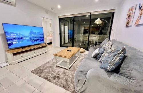 Macgregor Appartement | Modern Comfort near Westfield